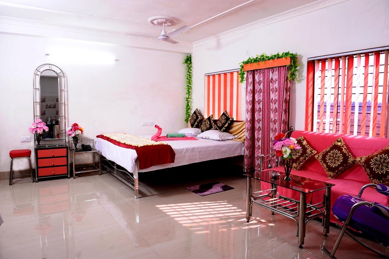 Jayanti Hotel Tarapith Exterior foto