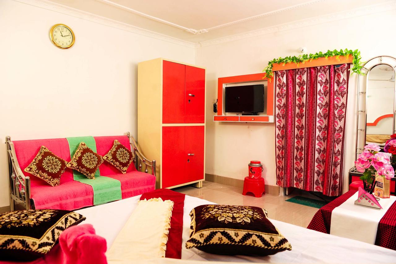 Jayanti Hotel Tarapith Exterior foto